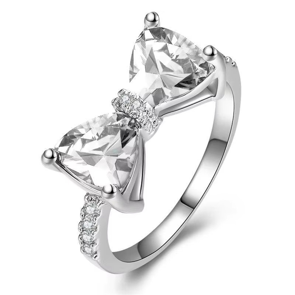 Gorgeous & Sparkly Bow Ring with Cubic Zirconia Accents – Size 9 NWT